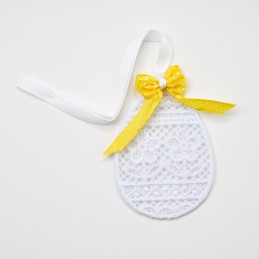 velikonoční dekorace XVI- velikonoční květy - vyšívaná krajka