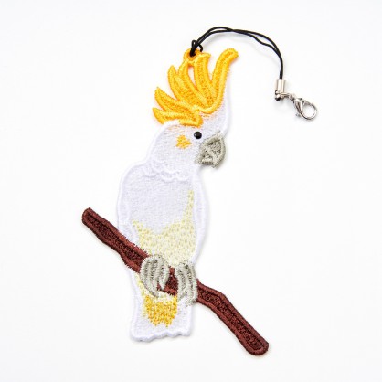 kakadu - závěsná dekorace ptáček XVI - vyšívaná krajka