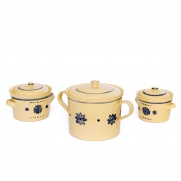 hrnec 0,5L s uchem a poklicí světlý - kameninový hrnec (ruční výroba)