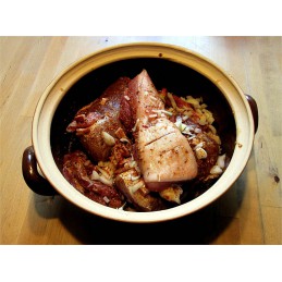 hrnec (kastrol) s poklicí 1,5 litru - kameninová forma na pečení (ruční výroba)